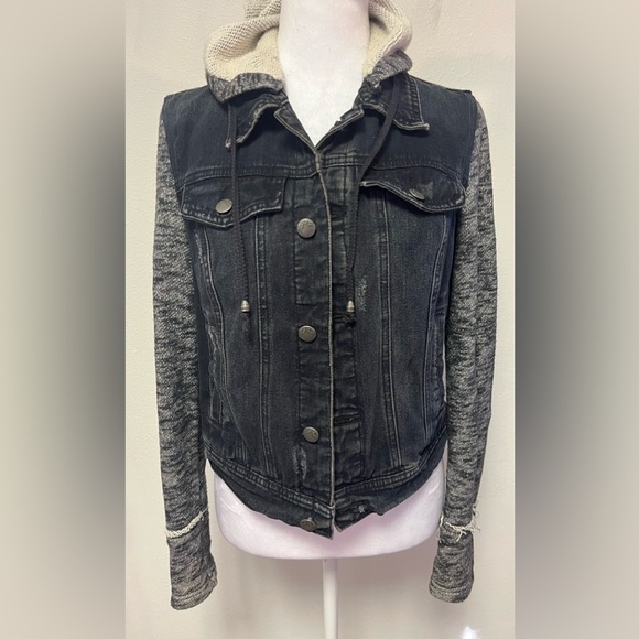Free People Denim Knit Sleeve Hooded Distressed Jean Trucker Jacket - Picture 2 of 8